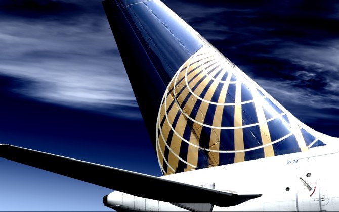 United Airlines Flight Bound for Hong Kong Makes U-Turn over "Fuel Shortage"