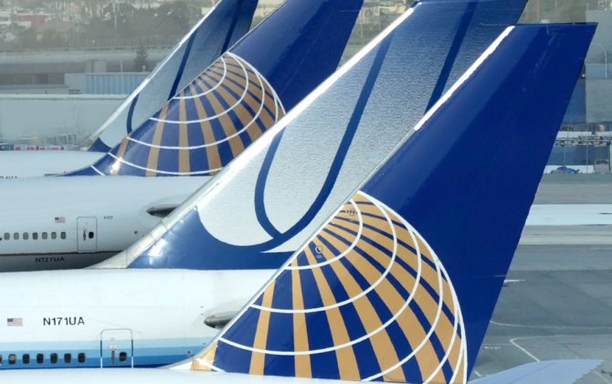 Disabled Passenger Forced to Crawl Off United Flight