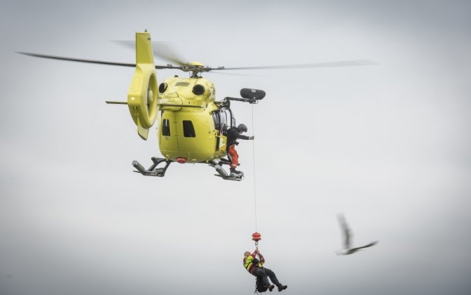 Airbus Helicopters&rsquo; H145 demonstrates its ability to perform offshore missions