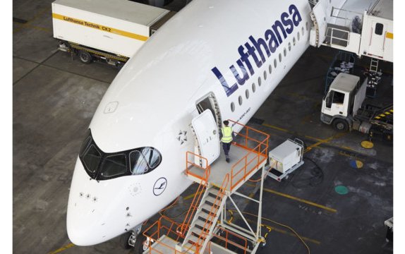 Lufthansa Technik completes cabin installation of first Lufthansa Airbus A350-900
