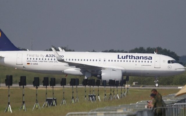 Lufthansa to cancel flights to Berlin on Monday amid airport strike