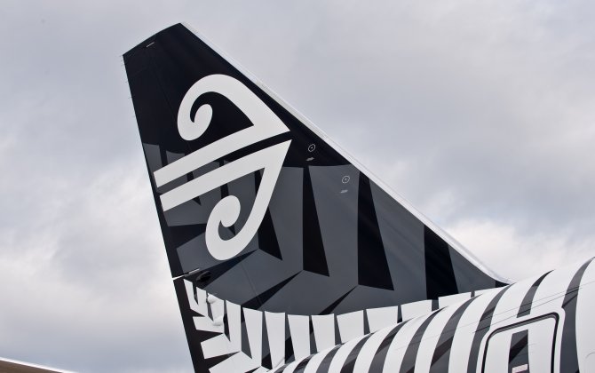 Police board Air New Zealand flight to Shanghai after woman becomes 'hangry'