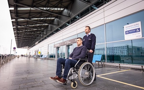 Prague Airport assumes management of several services