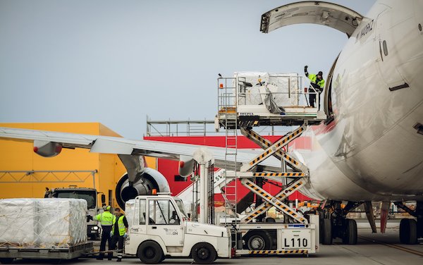 Riga Airport doubles its cargo volumes in April