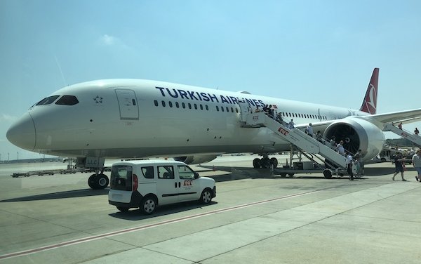 Turkish Airlines awarded 5 stars for their real business class cabin