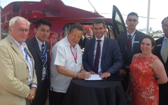 VIP Jets Ltd. signs for first Bell helicopter in Cambodia